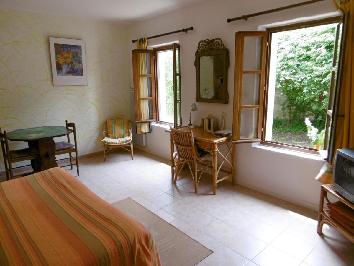 Le Val Leron Bed & Breakfast Valaurie Luaran gambar